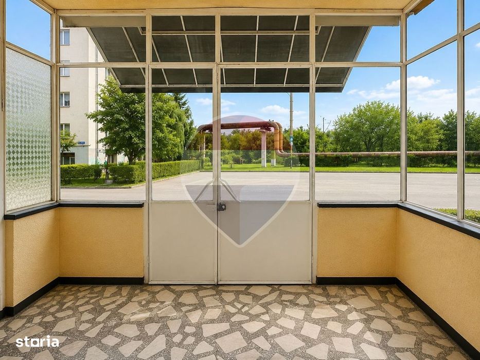 Spațiu comercial / Apartament de închiriat – 70 mp, Craiter, Brașov — fotografia 2