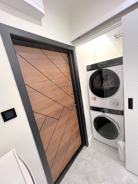 Продава се Тристаен апартамент в София, Гео Милев - 98 кв.м за 1684 €/кв.м - Снимка #13