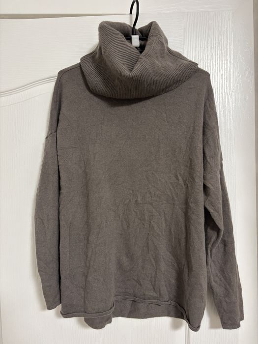 Пуловер от кашмир и вълна