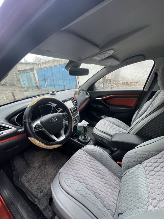 Lada vesta sotiladi srochna