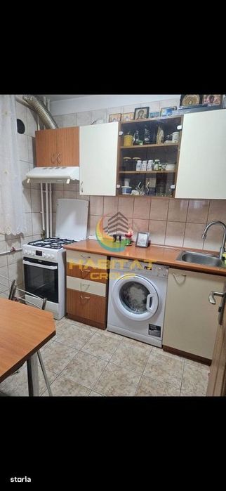 Brancoveanu Lidl vanzare 3 camere decomandat renovat