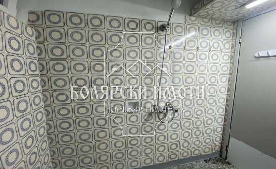 Дава се под наем Тристаен апартамент в Велико Търново, Център - 100 кв.м за 346.8 € - Снимка #11