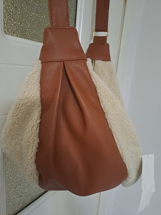 Дамска чанта нова