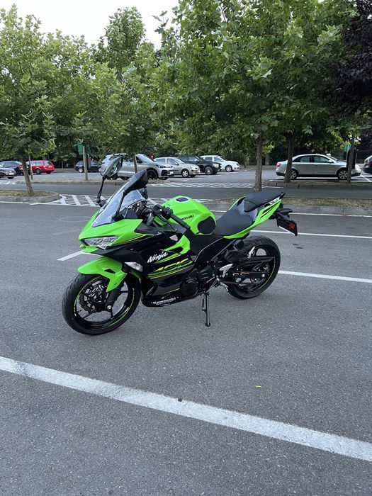 Kawasaki Ninja 400 KRT