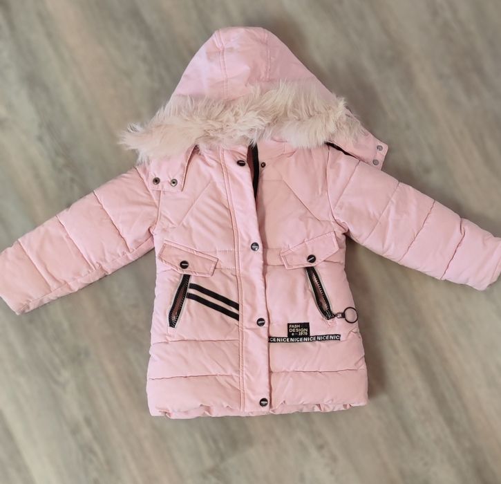 Куртки ,плащи для девочек