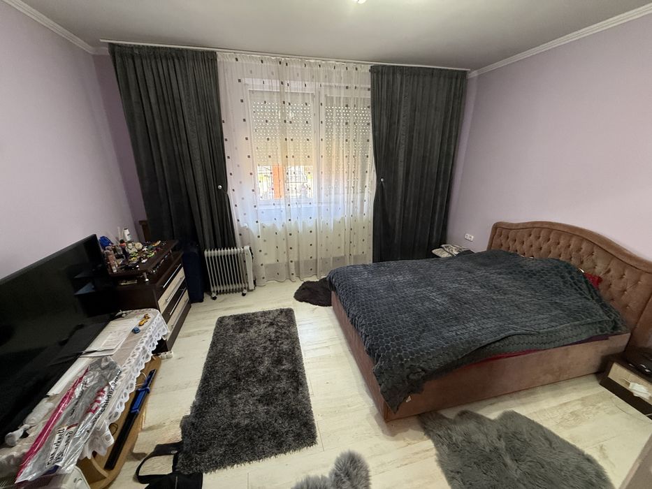 Ofer spre vânzare casă pe un nivel în Zona străzii Careiului / KFC