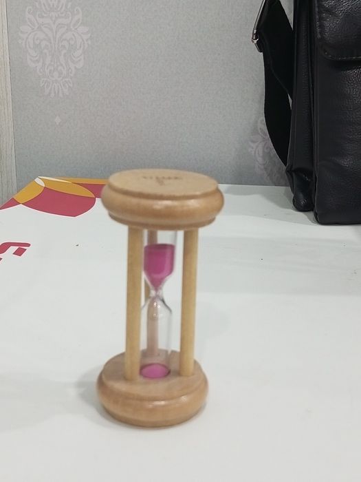 Қум соатлар тўплами сотилади!

Турли ўлчам ва шаклдаги қум соатлар. Де