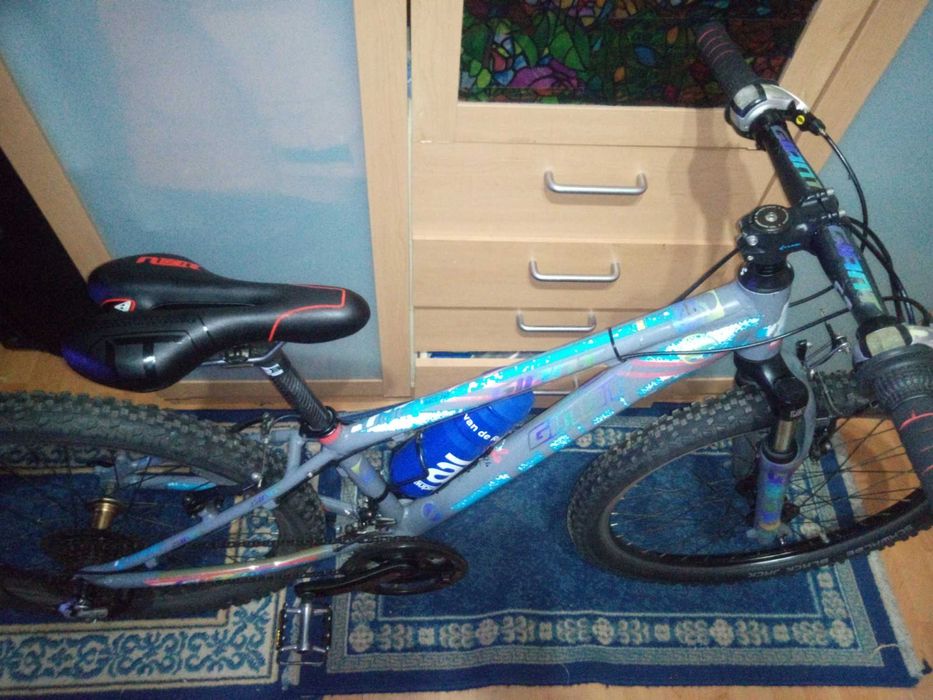 de   vanzare    bicicleta   pentru  copii!!!