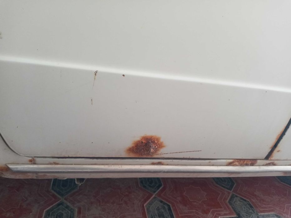 VAZ 21011 Jiguli Rodnoy kraska metan hujjat