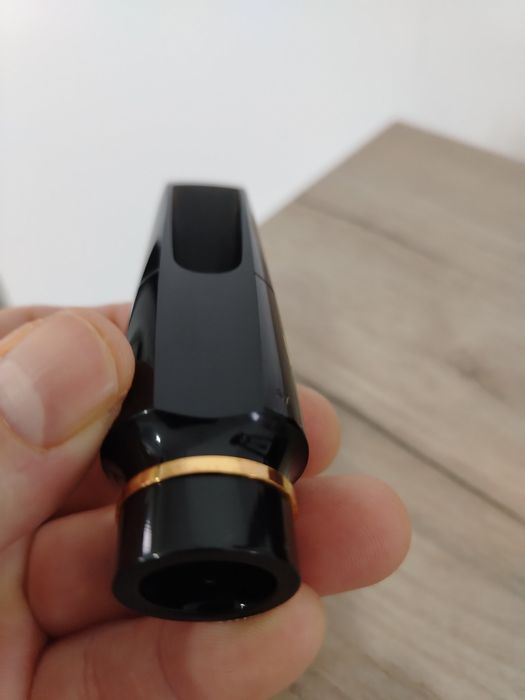 Vând muștiuc vandoren a7s+,a5M, a6s+selmer c* c**, selmer Flow nr a5