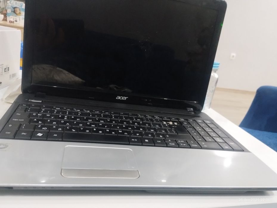 Лаптоп Acer на части