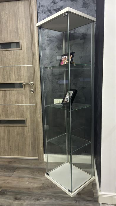 Vitrina/soldat sticla 160*37*34 cm ikea