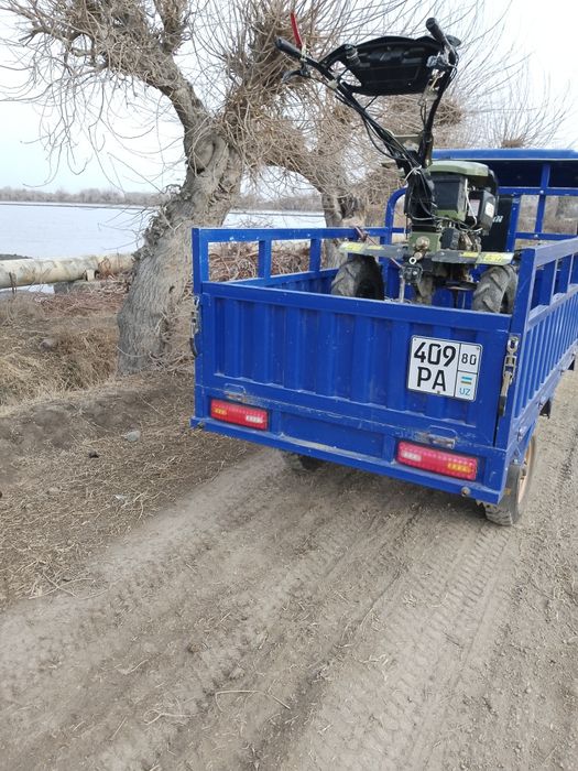 Lochin moto sotiladi