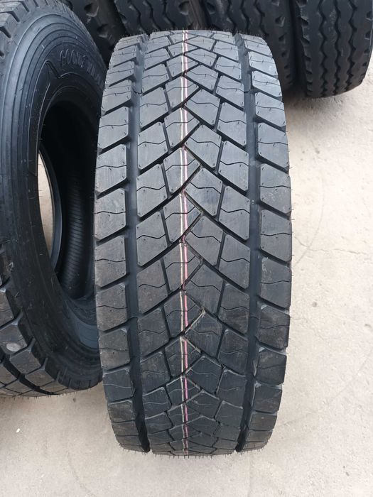 2 Нови гуми 265/70 R17.5 Goodyear KMax D 139/136M M+S  1050лв. С ДДС