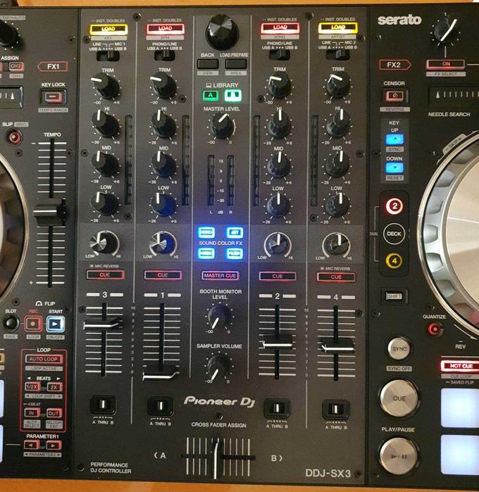 Pioneer DDJ-SX3 DJ контролер + hard case + DECKSAVER