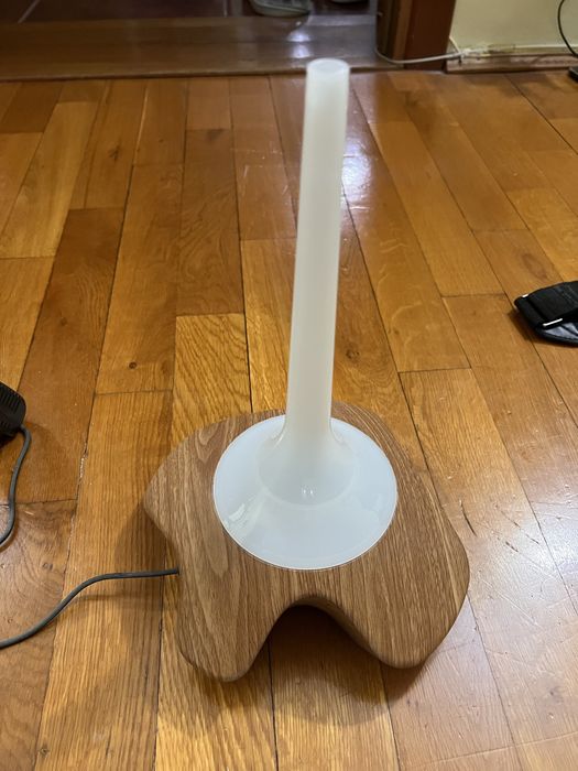 Dispenser uleiuri esentiale