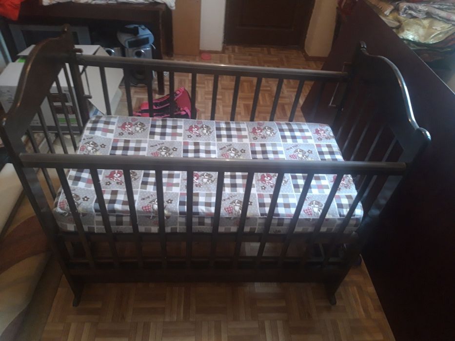 Детский кровать продаю