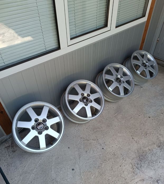 15/5/108-ВОЛВО С 30 S 60 V 40 V 50-перфектни-нов внос