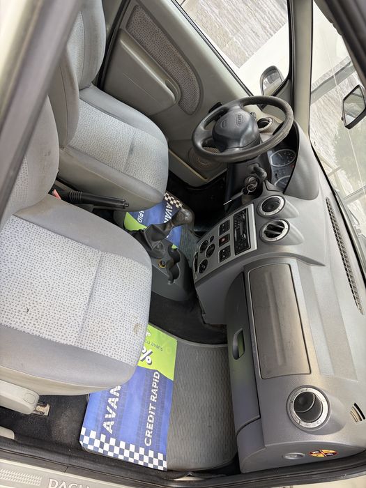 Dacia Logan Berlina 2005/06 Laureate-Posibilitate Rate Auto