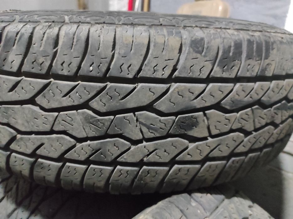 215.70.R16 MAXXIS Bravo AT-771