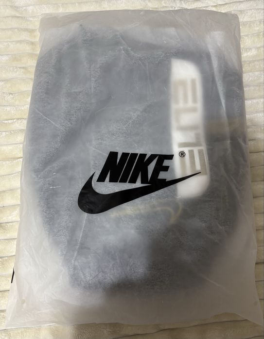 Nike Elite , black gold