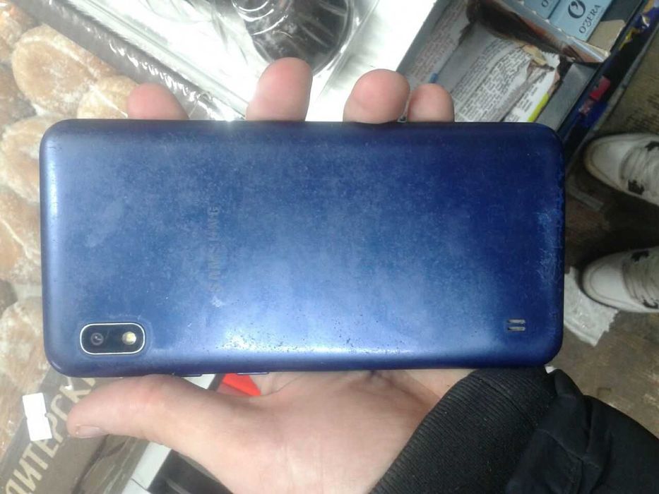 Продам Samsung galaxy A10