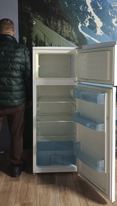 Продам холодильник б/у