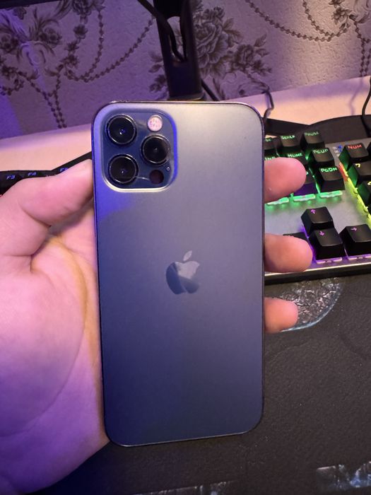 Iphone 12pro ochilmagan