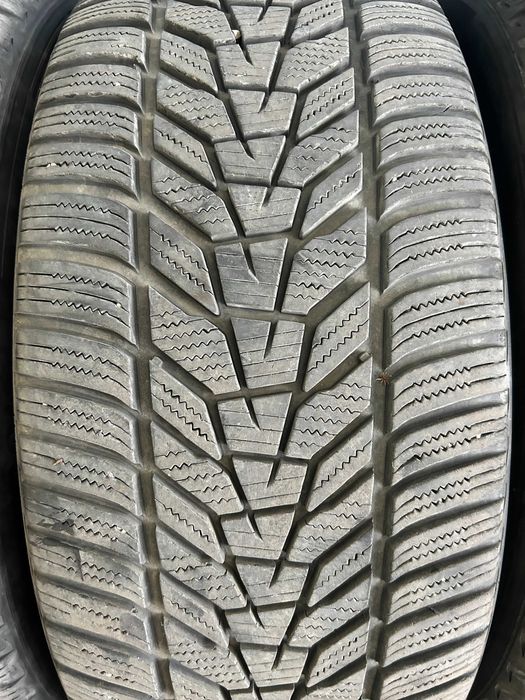 Set anvelope iarna Hankook 245 45 19-275 40 19 DOT 2024