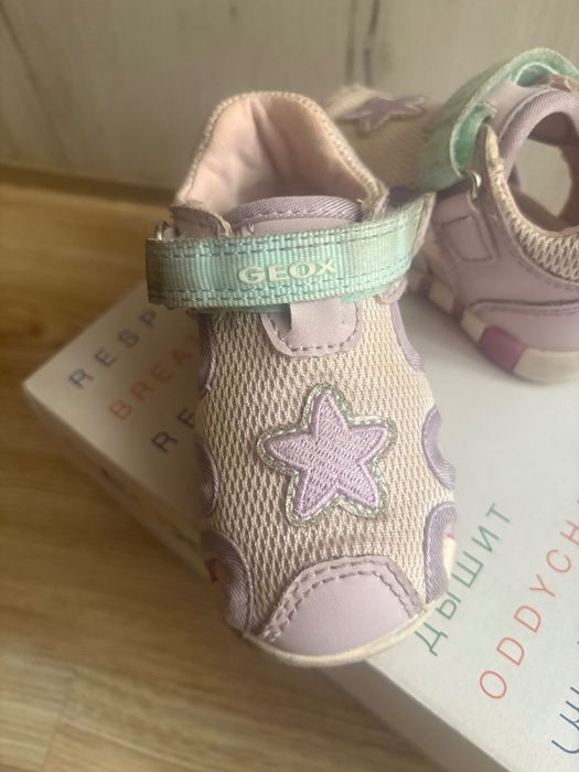 Сандали Geox за момиче 19 номер