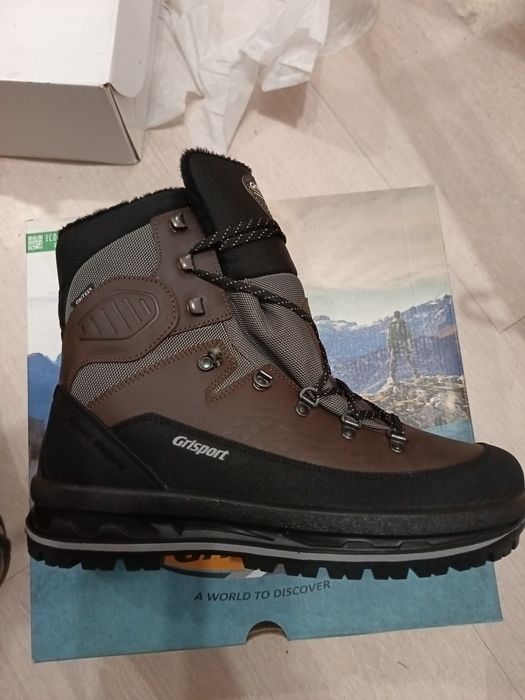 Gri Sport обувки за лов и туризъм, нови