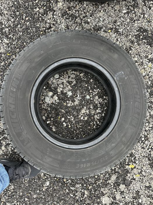 Anvelope vara 215/75/16c