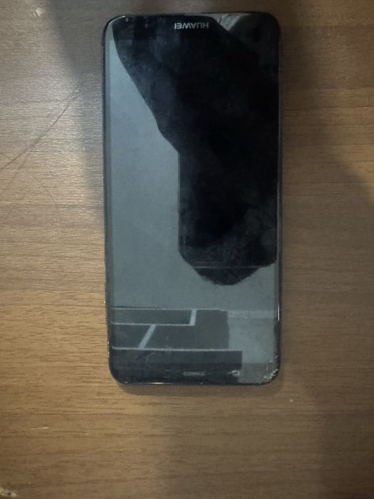 Продам телефон хуавей