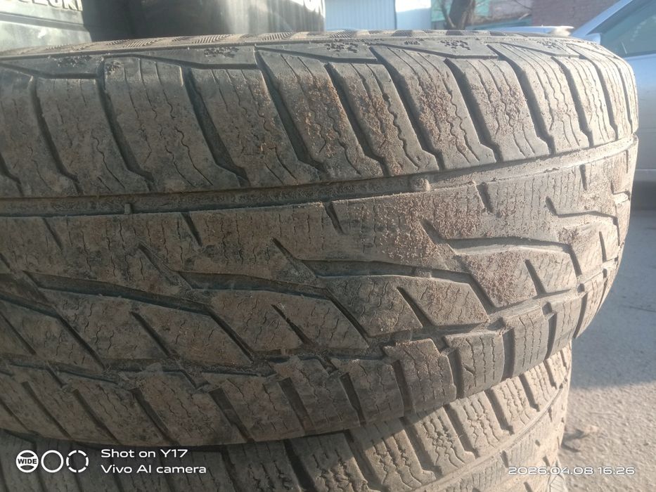 Продам шины липучка