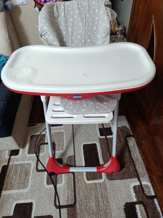 Стульчик для кормления