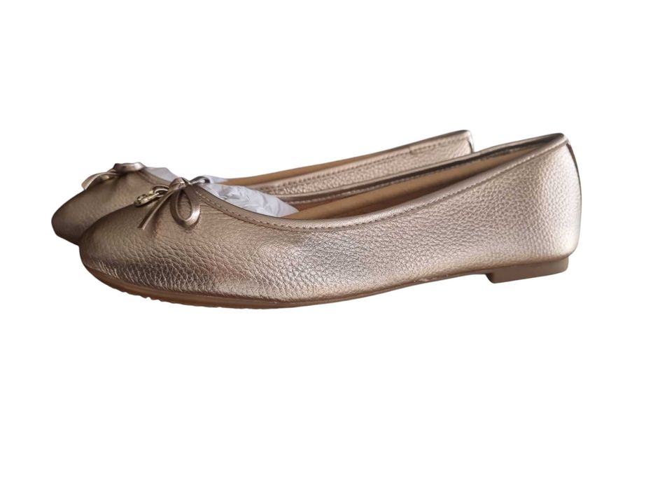 Дамски обувки-балеринки и обувки от естествена кожа с нисък ток