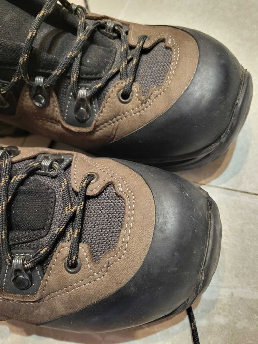 Туристически обувки LOWA Catalan GTX, 44,5 номер, 10 UK, стелка 287мм.