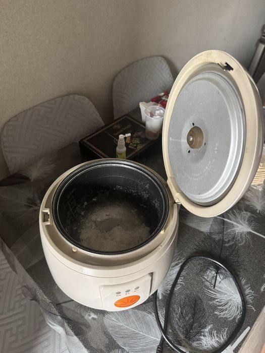 Продам рисоварку cookin