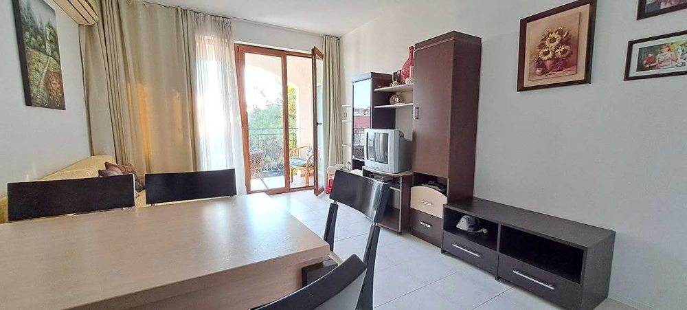 Продава се Тристаен апартамент в Свети Влас - 81 кв.м за 694 €/кв.м - Снимка #2