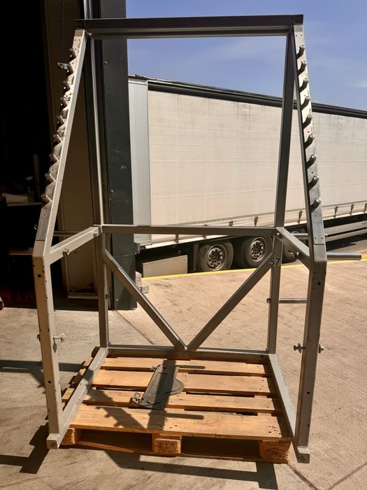 Technogym squat rack