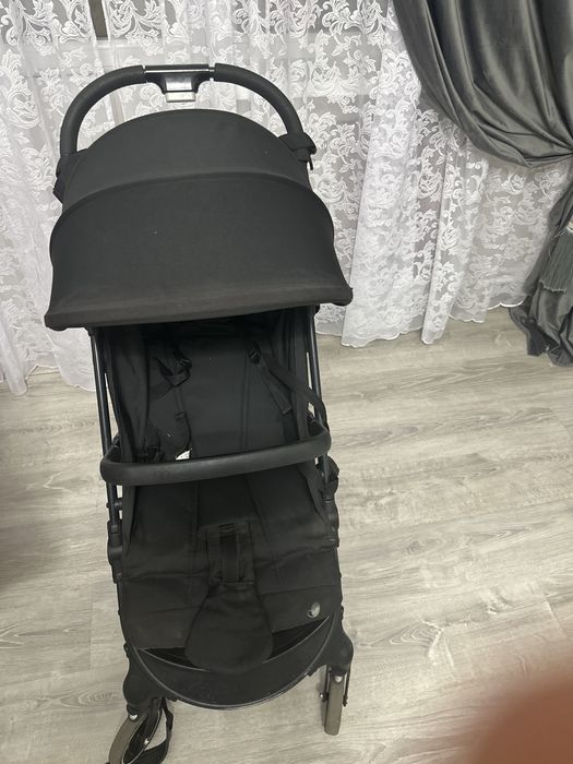 Коляска прогулочная