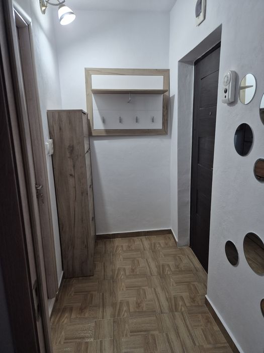 Închiriere garsoniera