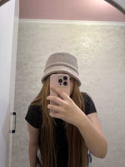 Продаю зимнюю панаму-шапку