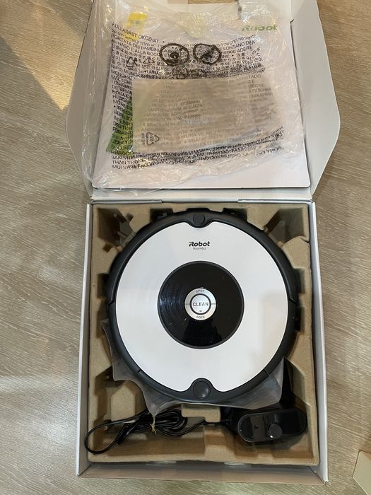 Робот - прахосмукачка, Robot Roomba 605