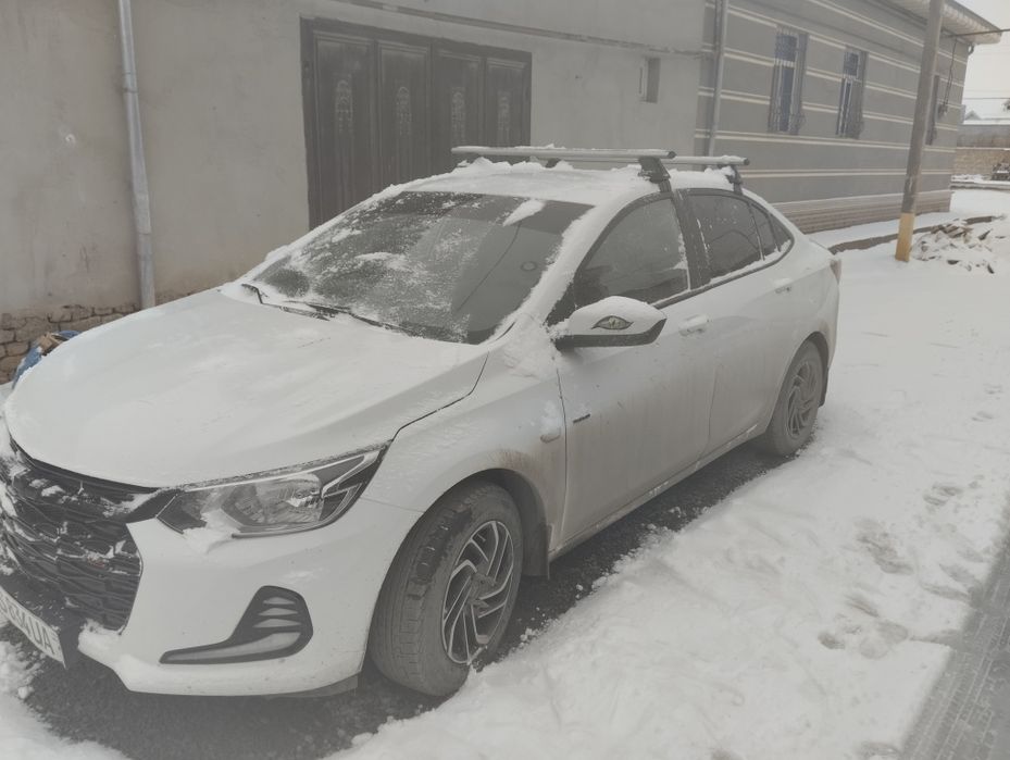 onix сотилади холати яхши 20100 юргани