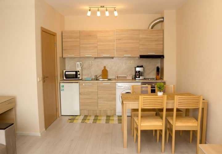 Дава се под наем Двустаен апартамент в Варна, Бизнес хотел - 60 кв.м за 306 € - Снимка #11