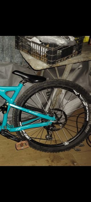 Vând piese de bicicleta downhill/freeride /enduro