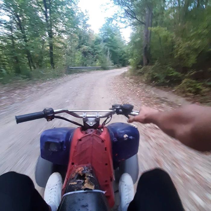 Vând sau schimb! Aștept oferte în privat