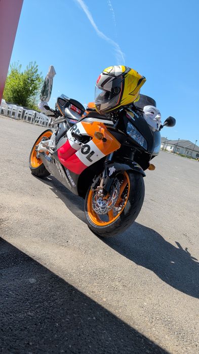 Honda cbr 1000rr