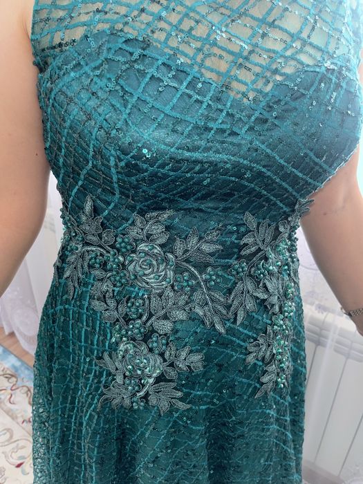 нарядное платье на мероприятие